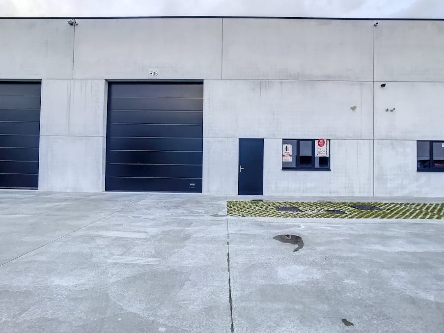 KMO-unit van ca. 220 m² te koop in Beveren-Leie
