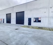 KMO-unit van ca. 220 m² te koop in Beveren-Leie