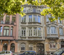 Investment property – 4 units with inner courtyard