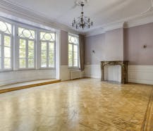 Investment property – 4 units with inner courtyard