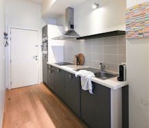 Ruime energiezuinige gemeubelde studio te huur in Antwerpen