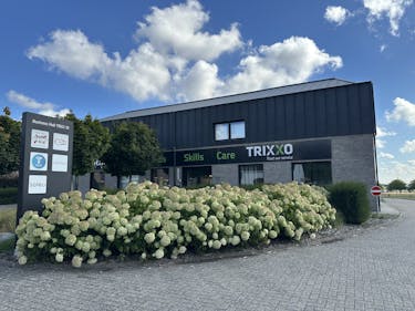 Multifunctionele ruimte (50 m²) te huur in Hoeselt