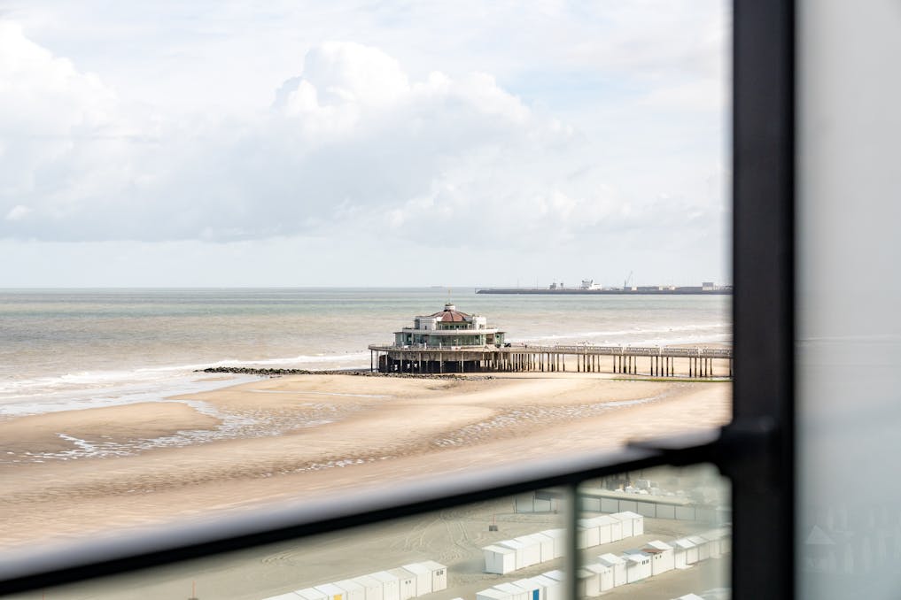 Prachtig appartement te koop gelegen op de zeedijk te Blankenberge