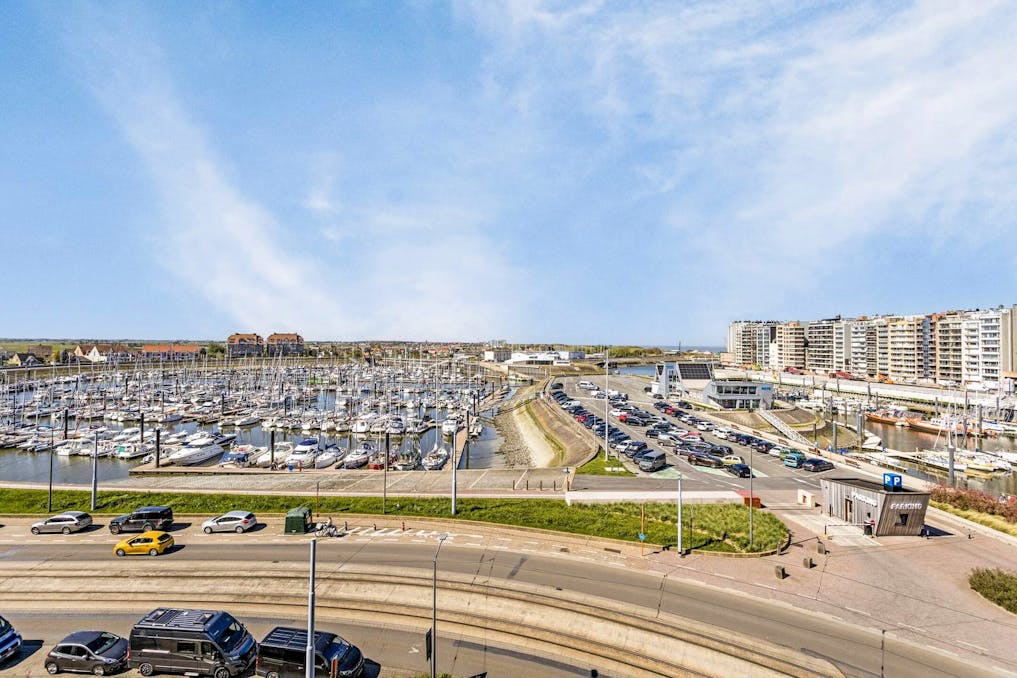 Appartement met frontaal havenzicht te koop in Blankenberge