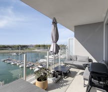 Spacious apartment with terrace and marina view for sale