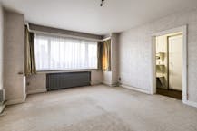 Ruime woning met loods op 2.127m² te Lo-Reninge.
