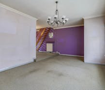 Te renoveren huis met vier slaapkamers en tuin in het centrum