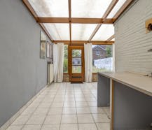 Te renoveren huis met vier slaapkamers en tuin in het centrum