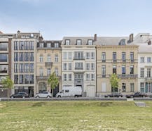Kantoorgebouw te huur in Kortrijk