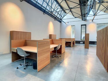 Instapklaar kantoor te huur in Cotton Park Kortrijk