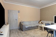 Gerenoveerd gelijkvloers appartement te koop in Merksem