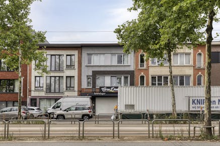 Opbrengsteigendom te koop Mortsel