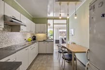 Halfopen gezinswoning in centrum Stevoort met prachtige tuin op 10A87CA