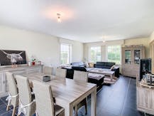 Villa met 4 slaapkamers, 2 badkamers en garage in Proven 