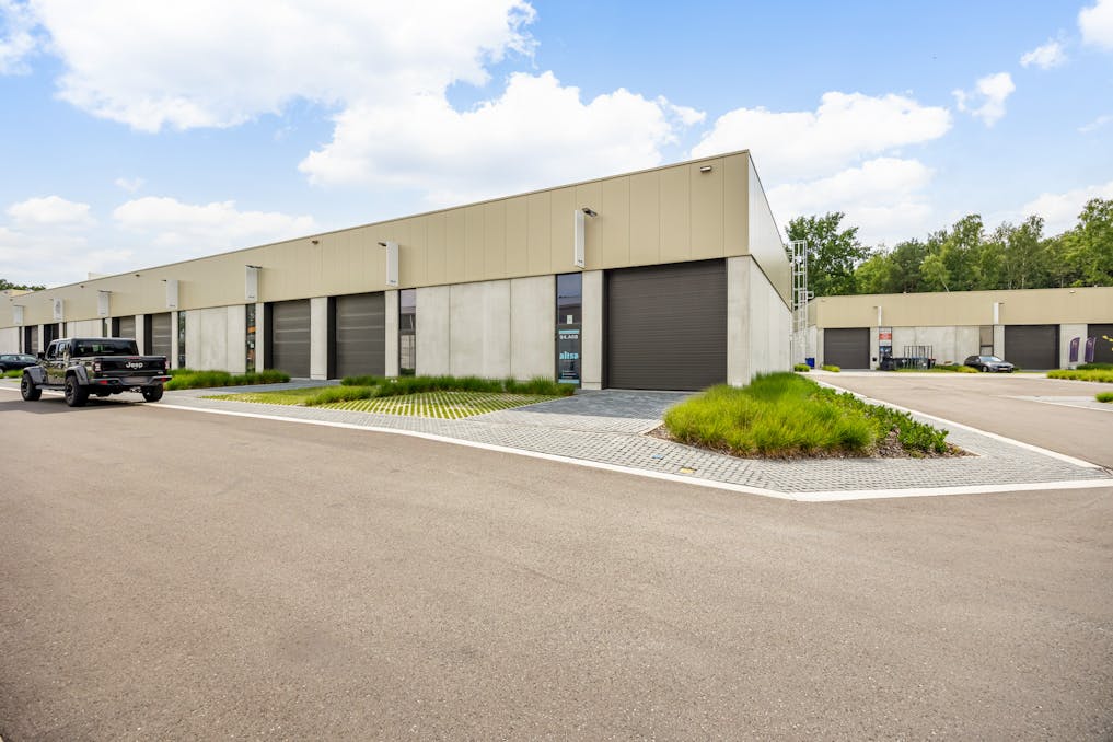 Opslagplaats op toplocatie in Genk-Noord!