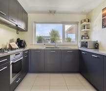 Instapklare woning met 3 slaapkamers en garage te Adinkerke.