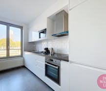 Canal: Superb furnished 2-bedroom apartment + terrace.