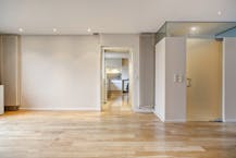 Sportcentrum met woning te koop in Roeselare