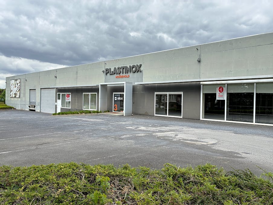 Bedrijfsgebouw te huur in Kortrijk