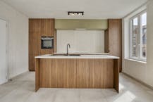 Gerenoveerde duplex met 3 slaapkamers in centrum Veurne.