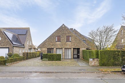 Kantoor met woning te koop Veldegem