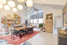 Bright penthouse with south-facing terrace of 100m²