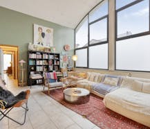 Bright penthouse with south-facing terrace of 100m²