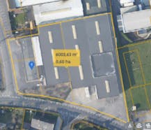 Bedrijfsgebouw met laadkades op ca. 6.000m² in Ingelmunster