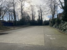 Commercial building with storage/basement in the center of Roeselare