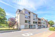 Gelijkvloers appartement met 3 slaapkamers en zonneterras