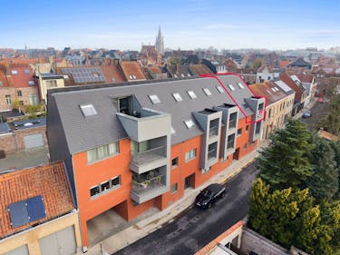 Instapklaar appartement met garage in centrum Ieper 