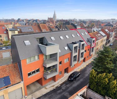 Instapklaar appartement met garage in centrum Ieper