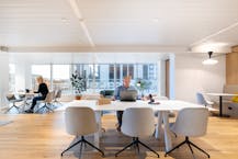 Spaces Manhattan Center - Avenue du Boulevard 21, 1210 St-Josse