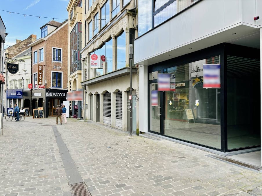 Handelspand te huur in het centrum van Hasselt