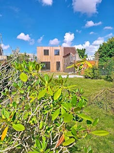 Nieuwbouwwoning met  3 slaapkamers te koop in Zwijnaarde