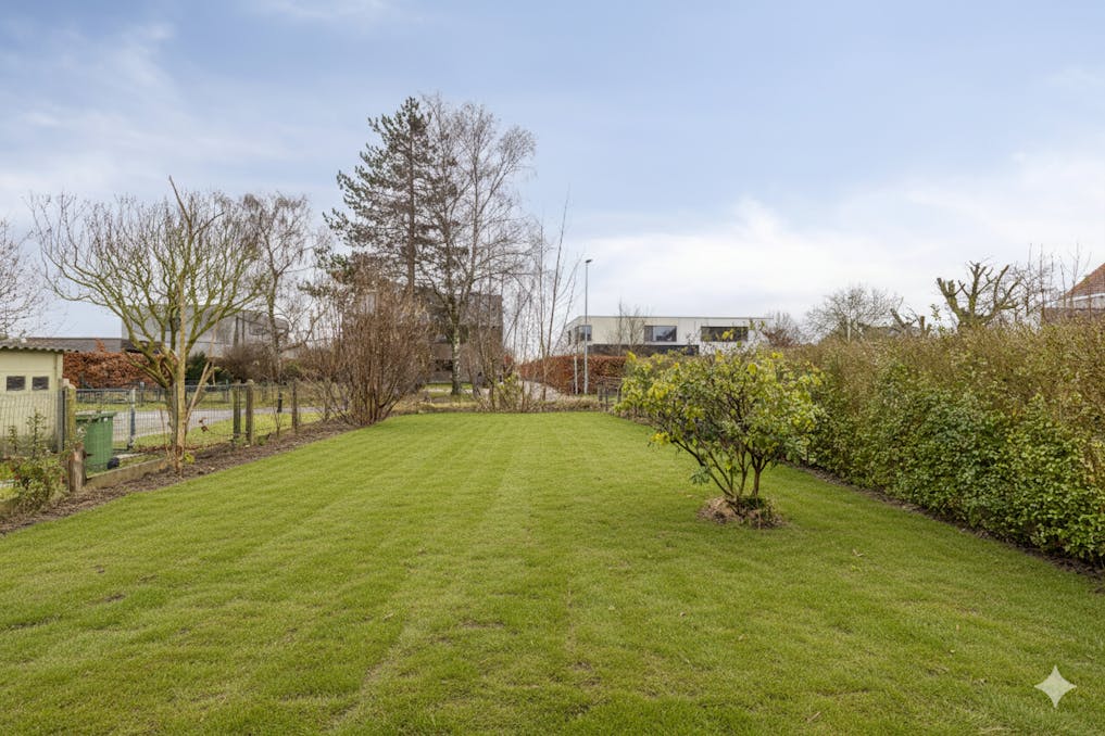 Nieuwbouwwoning met  3 slaapkamers te koop in Zwijnaarde