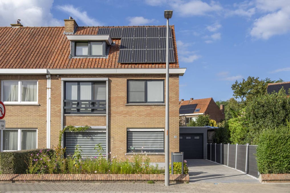 Leuke instapklare woning op een centrale ligging te Kortrijk