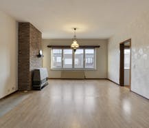 Te renoveren appartement met 2 slaapkamers te koop in Wilrijk