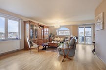 Penthouse (158m²) met 3 slaapkamers en staanplaats in Laken