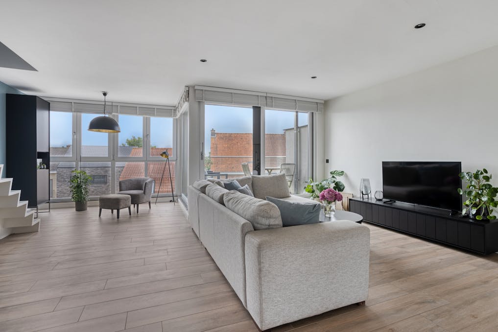 Instapklare, lichtrijke duplex te koop in hartje Aalter