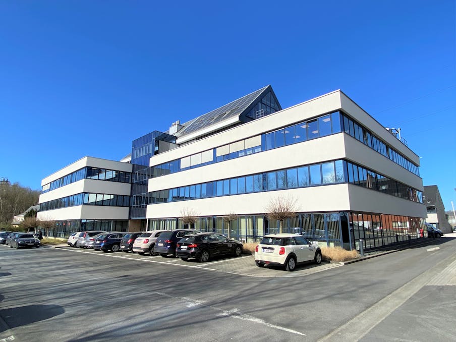 Kantoor (600 m²) in Sluispark te Merelbeke