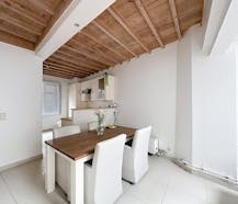 Gezellig, zonnig huis te huur met 3 slaapkamers en terras in centrum Brugge