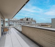 Prachtig hoekappartement met 1 slaapkamer en zijdelings zeezicht te koop te Middelkerke!