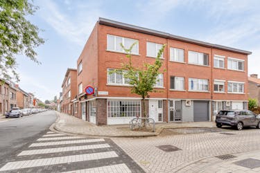 Handelspand met woonst te koop in Hoboken