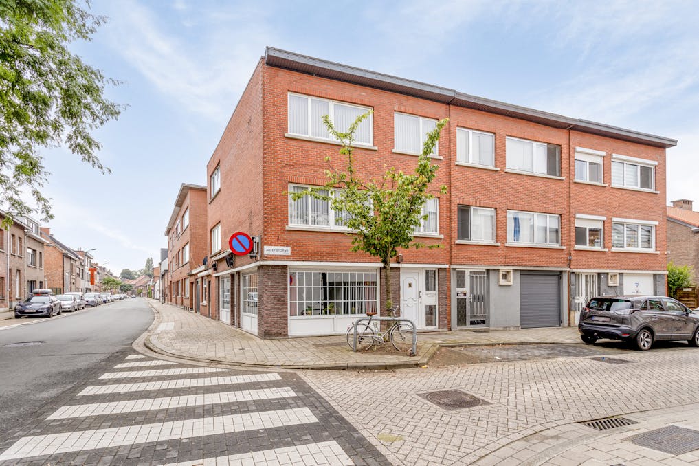 Handelspand met woonst te koop in Hoboken