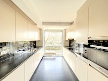 JUBELPARK 3SLPK APPT