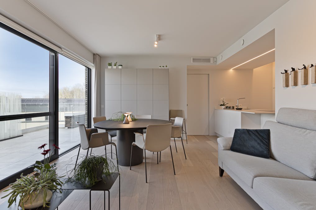 Modern appartement met royaal terras te koop in Roeselare