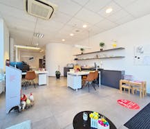 Modern kantoor (100 m²) te huur op de Markt van Eeklo