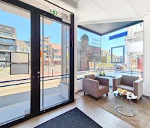 Modern kantoor (100 m²) te huur op de Markt van Eeklo