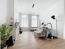 Instapklaar appartement met 2 slaapkamers en terras te Gent